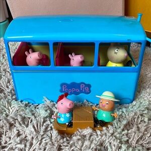 Peppa Pig School Bus Set Blue and Pink Action Figures Playset